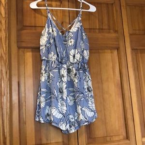 Size S Lush Floral Blue Romper with Pockets